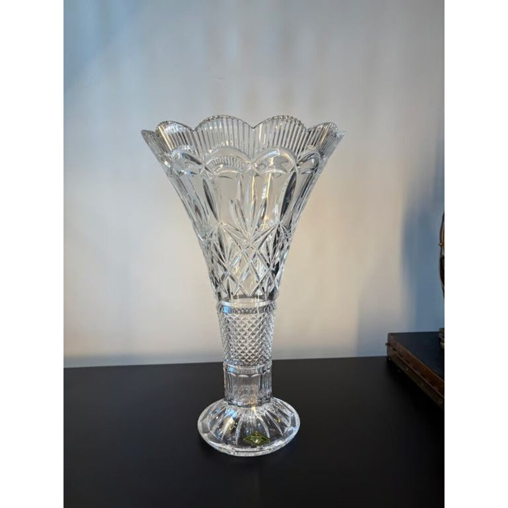 Vintage Clear Pressed Glass Trumpet Vase Scalloped Rim 9 in